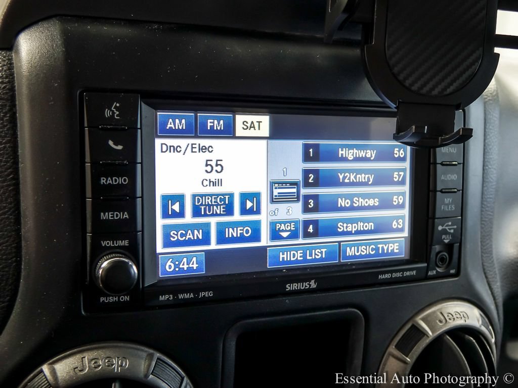 Used 2013 Jeep Wrangler Unlimited Sport AWD/4WD image 14