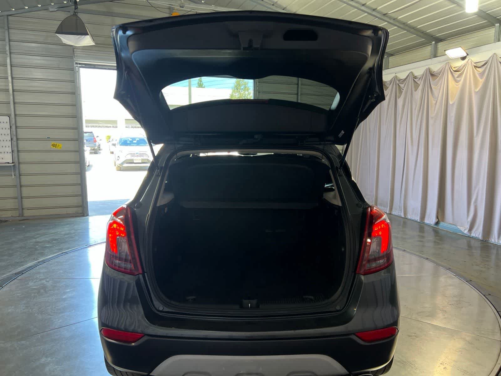 Used 2018 Buick Encore Preferred FWD image 11