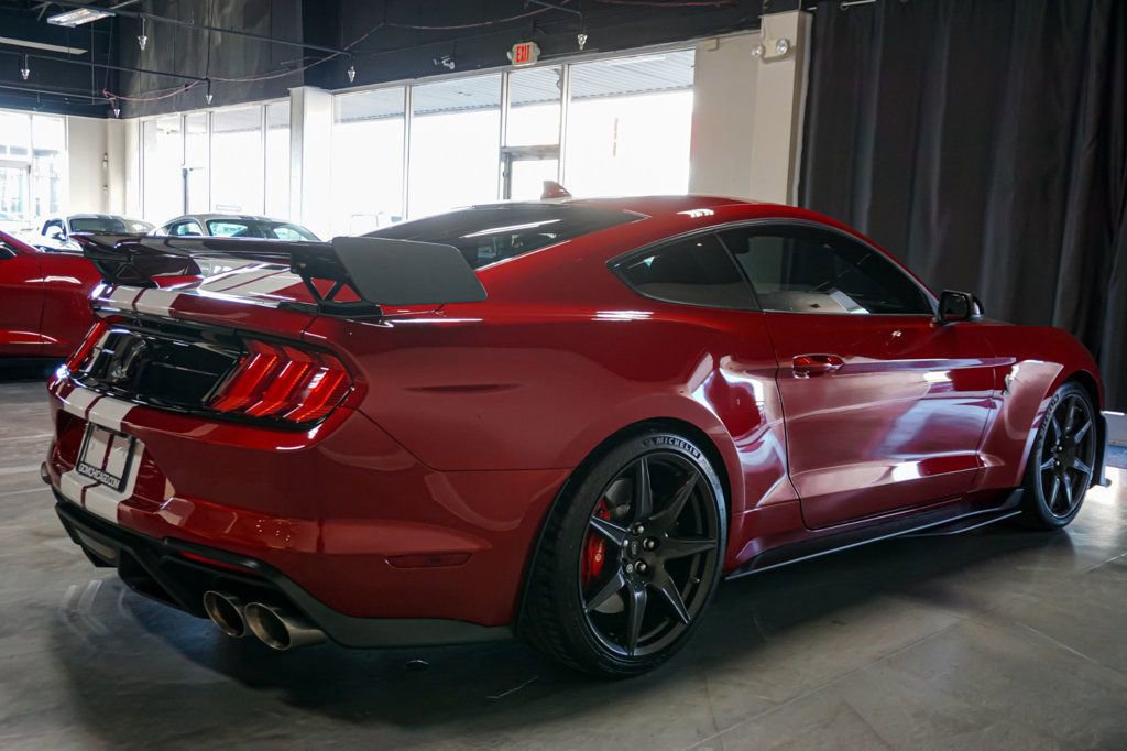 Used 2021 Ford Mustang Shelby GT500 w/ Carbon Fiber Track Pack RWD image 29