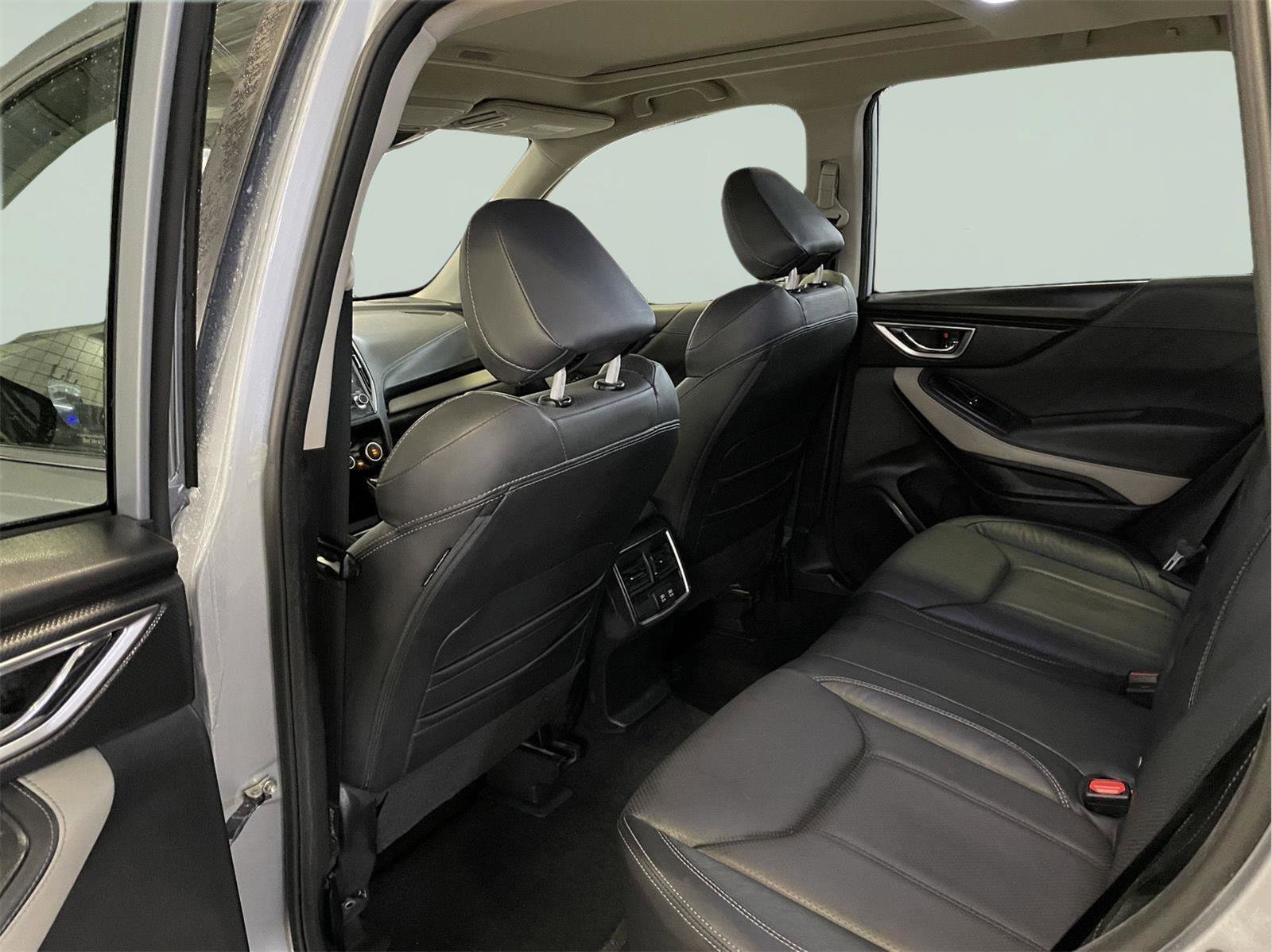 Used 2024 Subaru Forester Limited image 13