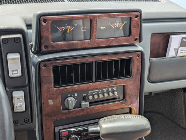 Used 1987 Pontiac Fiero GT RWD image 18