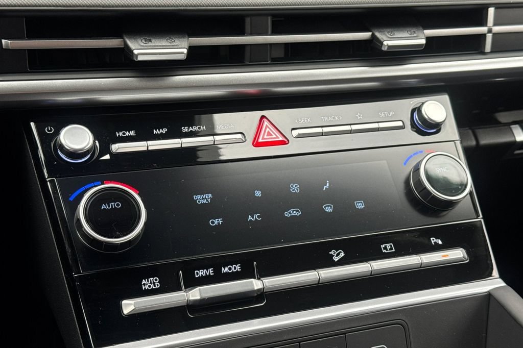 New 2026 Hyundai Santa Fe SE FWD image 21