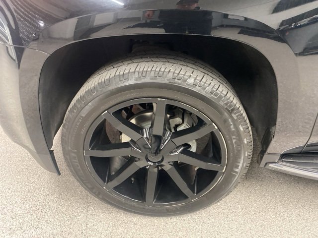 Used 2019 GMC Yukon XL Denali image 13