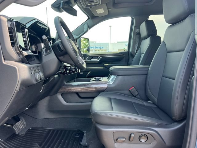 New 2026 Chevrolet Silverado 2500 LTZ w/ LTZ Plus Package AWD/4WD image 4