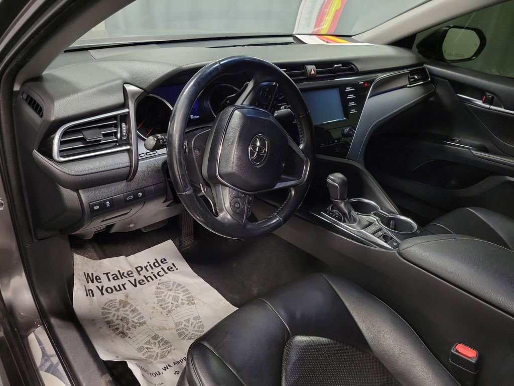 Used 2018 Toyota Camry XSE w/ Protection Package (Q2) image 13