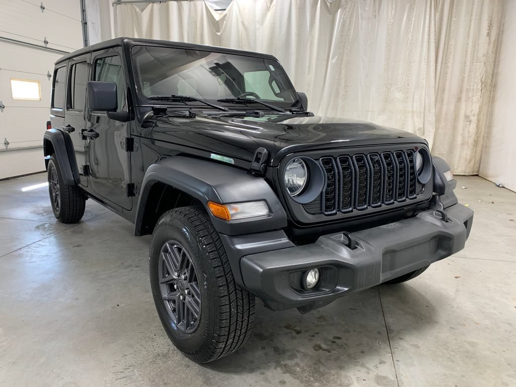 Used 2024 Jeep Wrangler Unlimited Sport AWD/4WD video 2