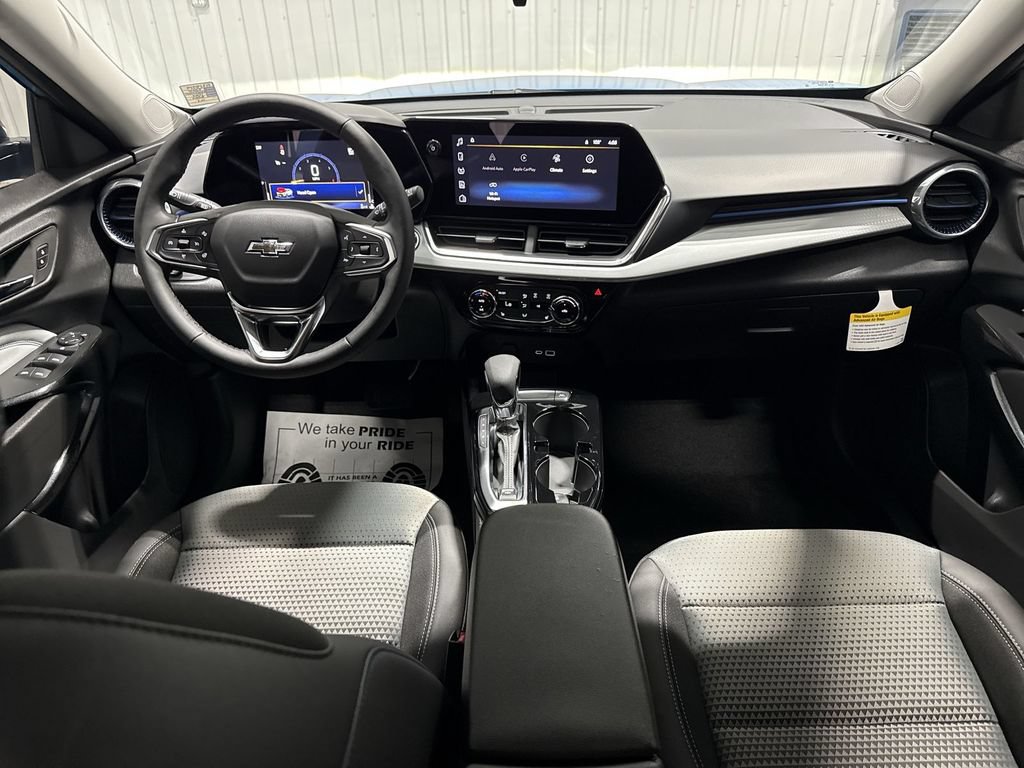 New 2026 Chevrolet Trax LT w/ Midnight Edition FWD image 21