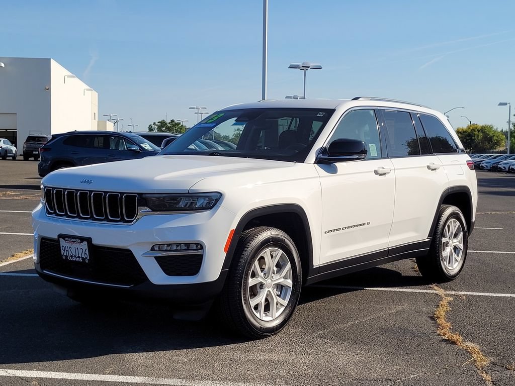 Used 2023 Jeep Grand Cherokee Limited RWD image 10