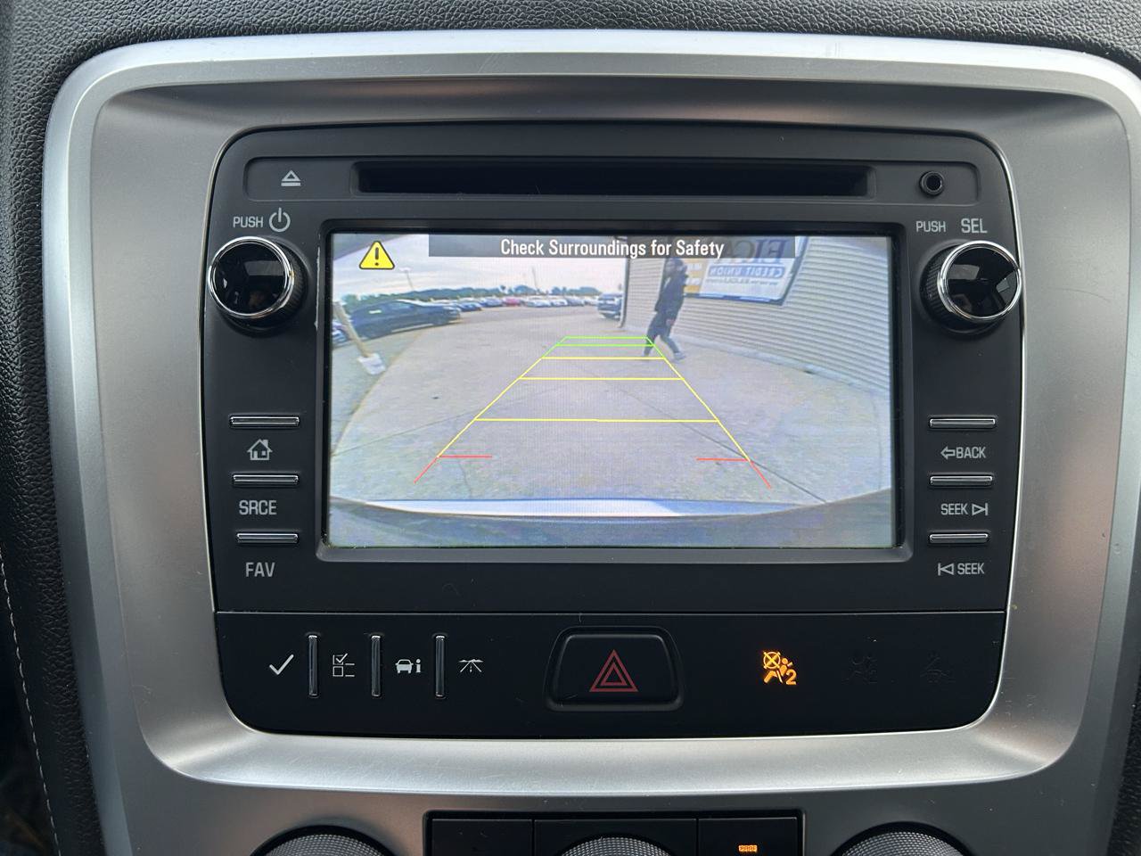 Used 2015 GMC Acadia SLE AWD/4WD image 25