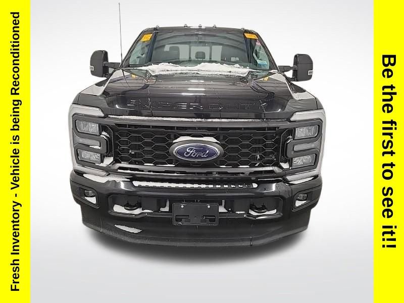Used 2023 Ford F250 Lariat w/ Sport Appearance Package image 2