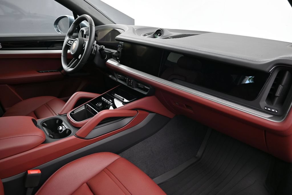 New 2026 Porsche Cayenne S AWD/4WD image 14