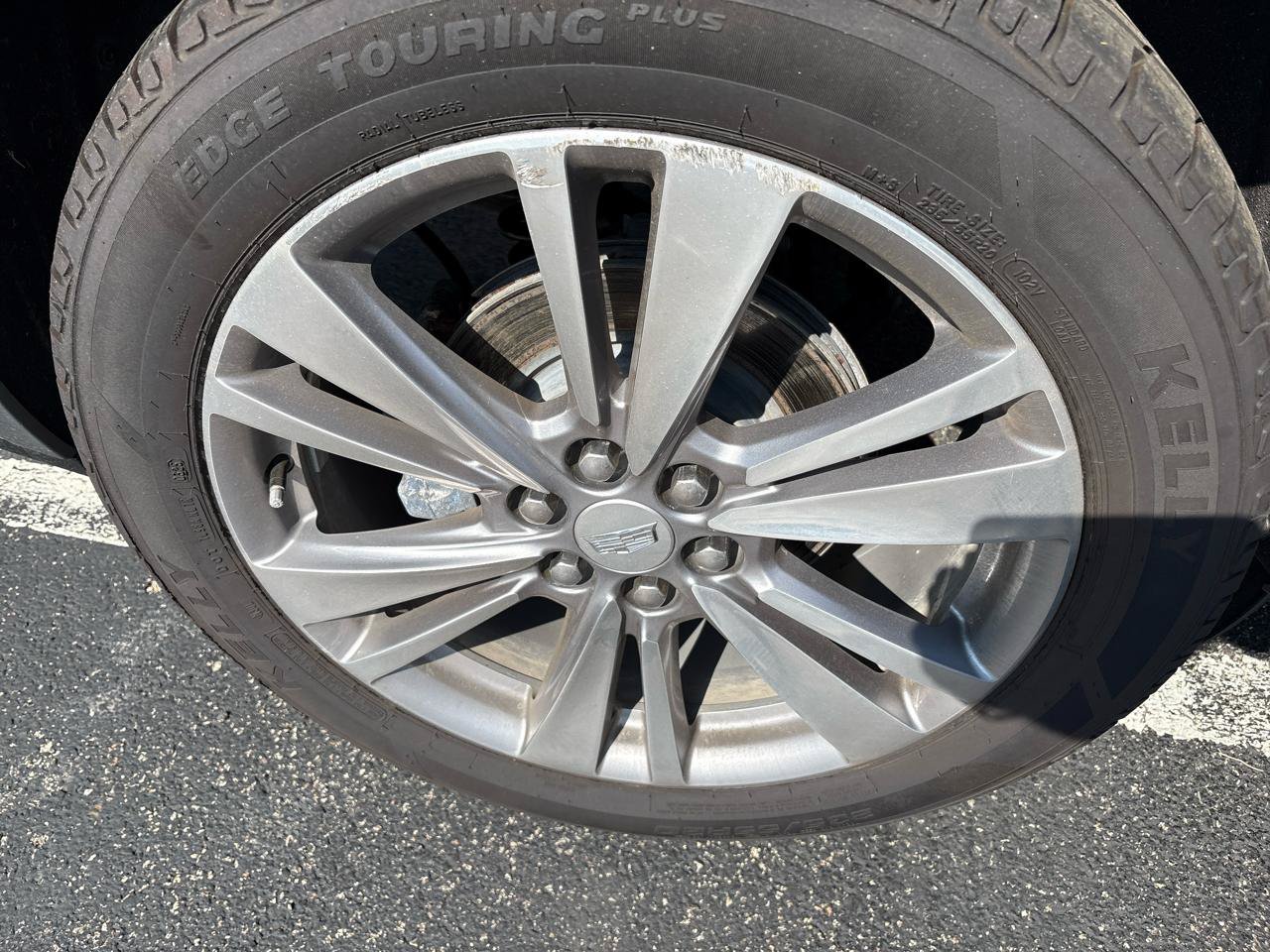Used 2024 Cadillac XT6 Premium Luxury w/ LPO, Floor Liner Package AWD/4WD image 12