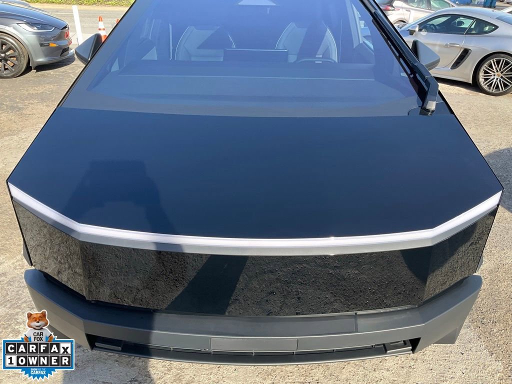 Used 2024 Tesla Cybertruck AWD Crew Cab image 96