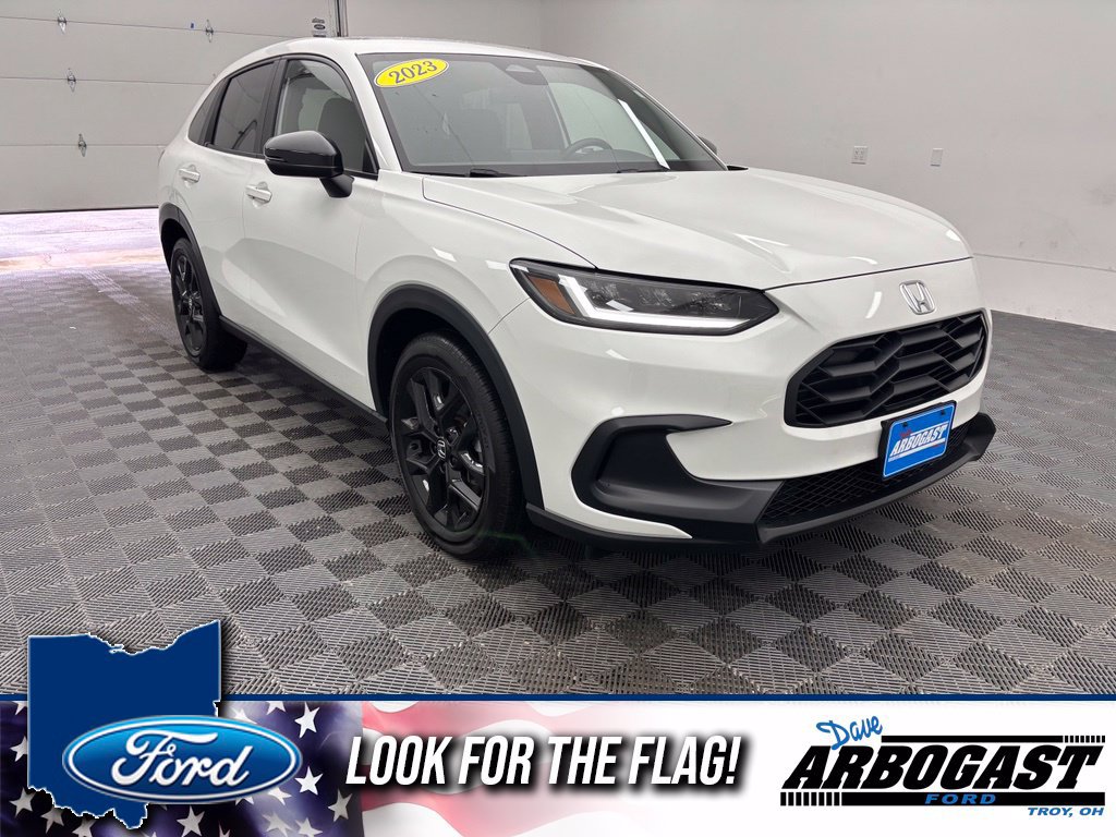 Used 2023 Honda HR-V Sport image 1