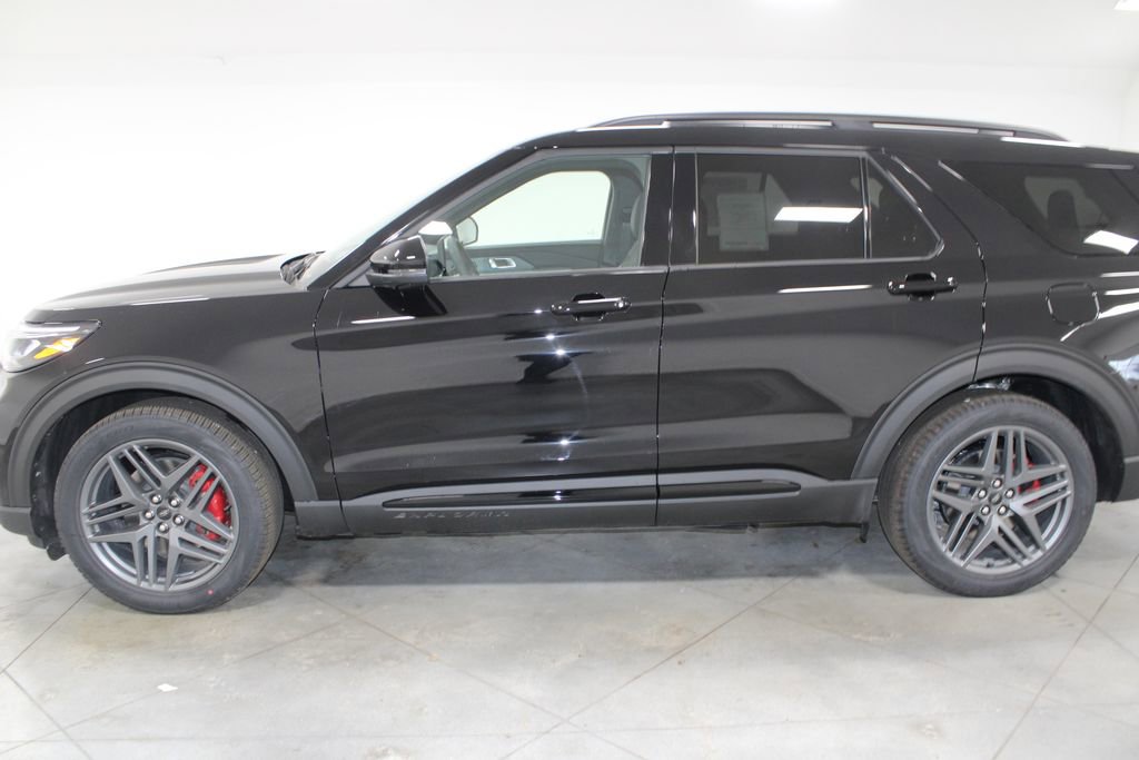 New 2026 Ford Explorer ST w/ Sun And Sound Package image 5