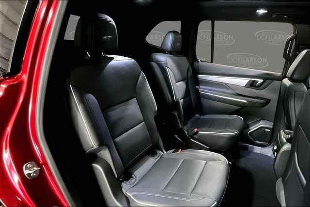 New 2026 Buick Enclave Sport Touring w/ Power Package AWD/4WD image 13