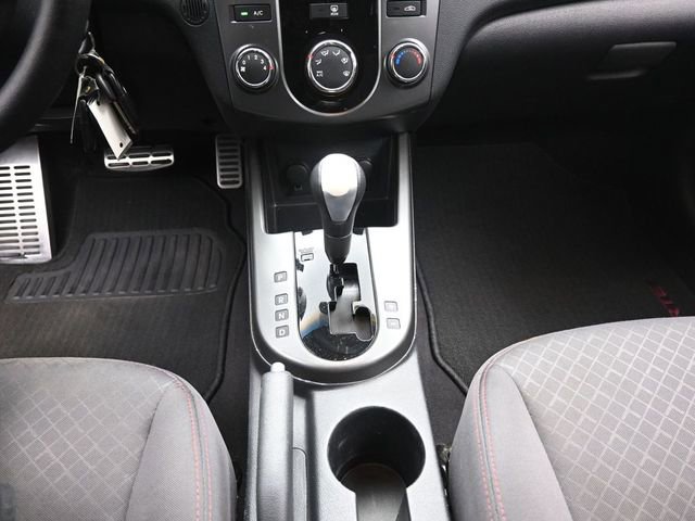 Used 2010 Kia Forte SX FWD image 12