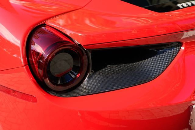 Used 2018 Ferrari 488 GTB image 46