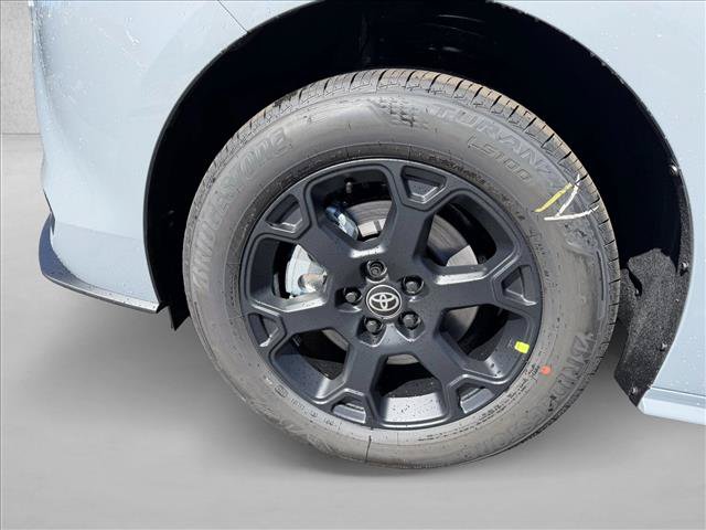 New 2026 Toyota Sienna XLE Woodland Edition AWD/4WD image 16