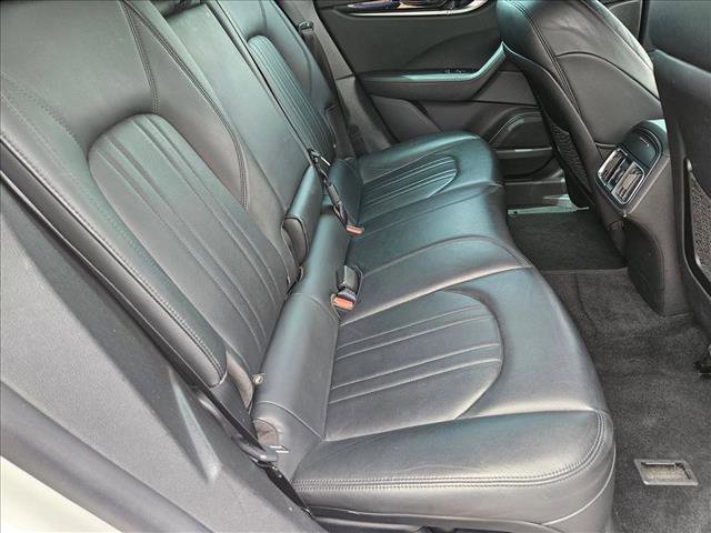 Used 2022 Maserati Levante GT AWD/4WD image 21