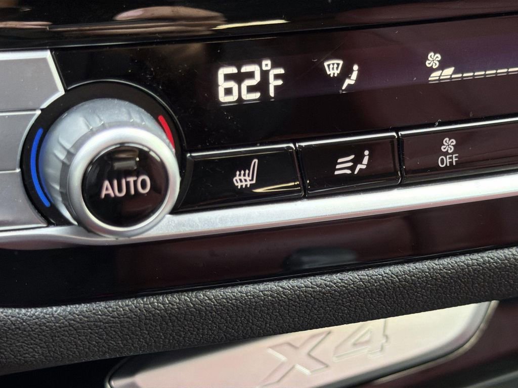 Used 2021 BMW X4 xDrive30i w/ Convenience Package image 19