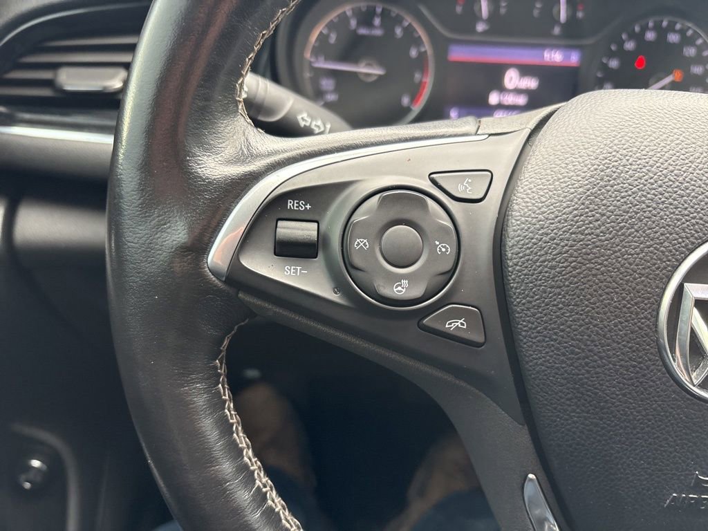 Used 2018 Buick Regal Essence w/ Driver Confidence Package #1 image 21