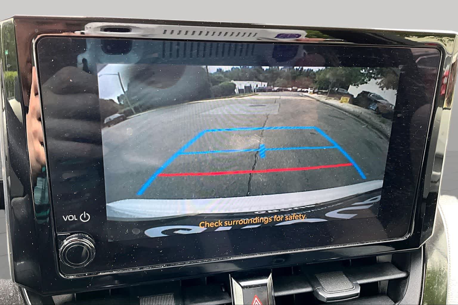 Used 2024 Toyota Corolla LE FWD image 25