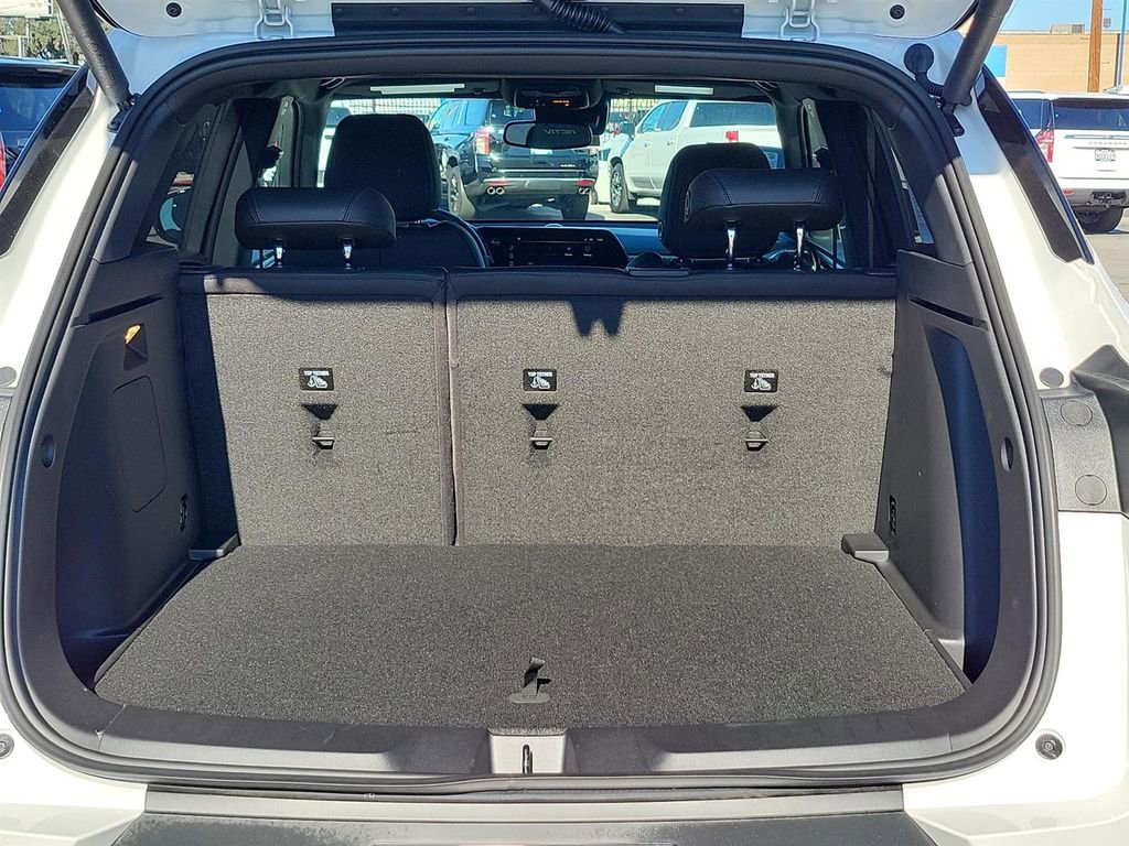 Certified 2025 Chevrolet TrailBlazer ACTIV w/ Convenience Package image 17