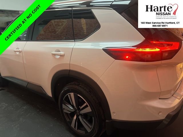 Certified 2024 Nissan Rogue SL w/ SL Premium Package image 5