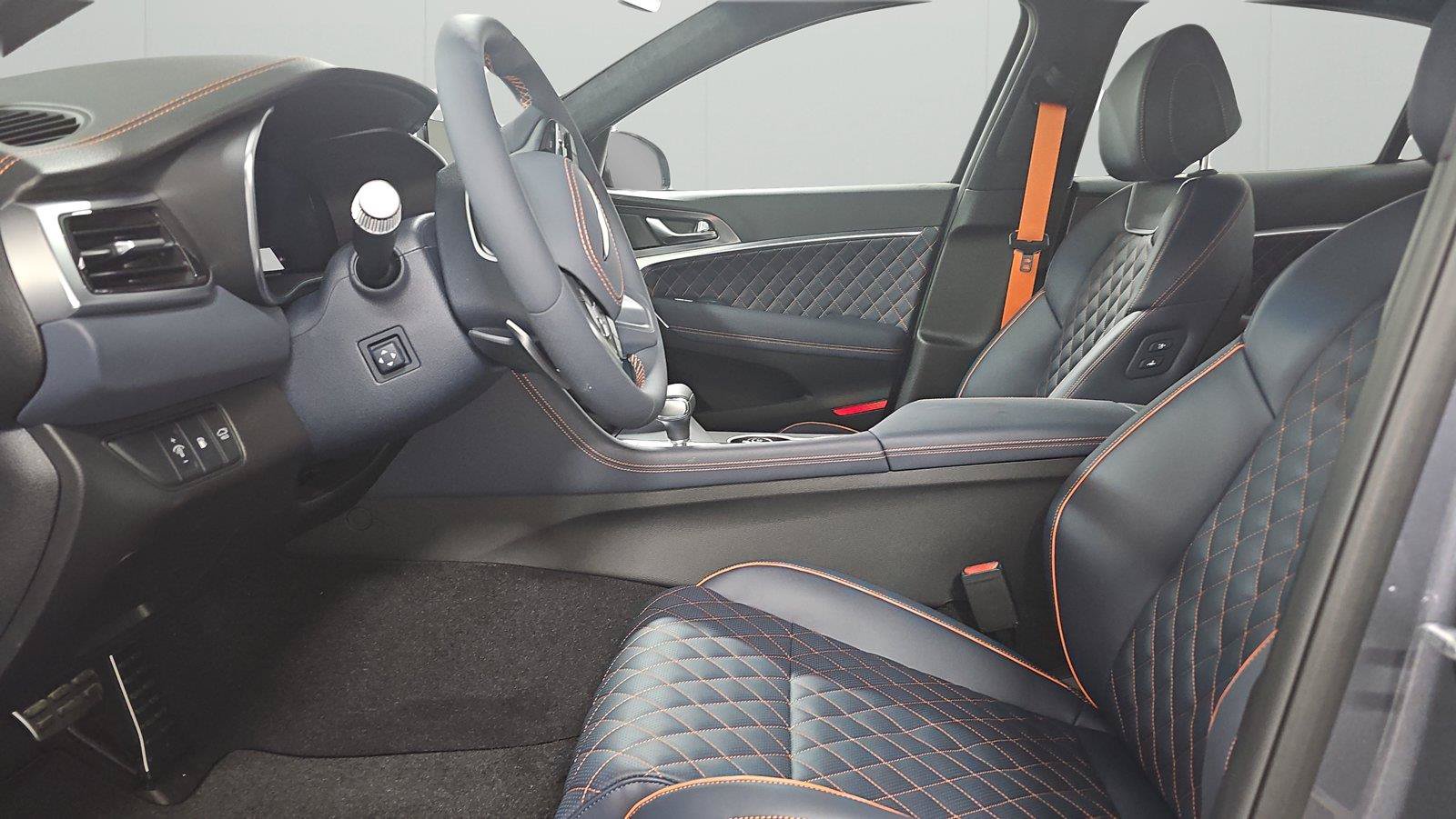 New 2026 Genesis G70 3.3T Prestige AWD/4WD image 10