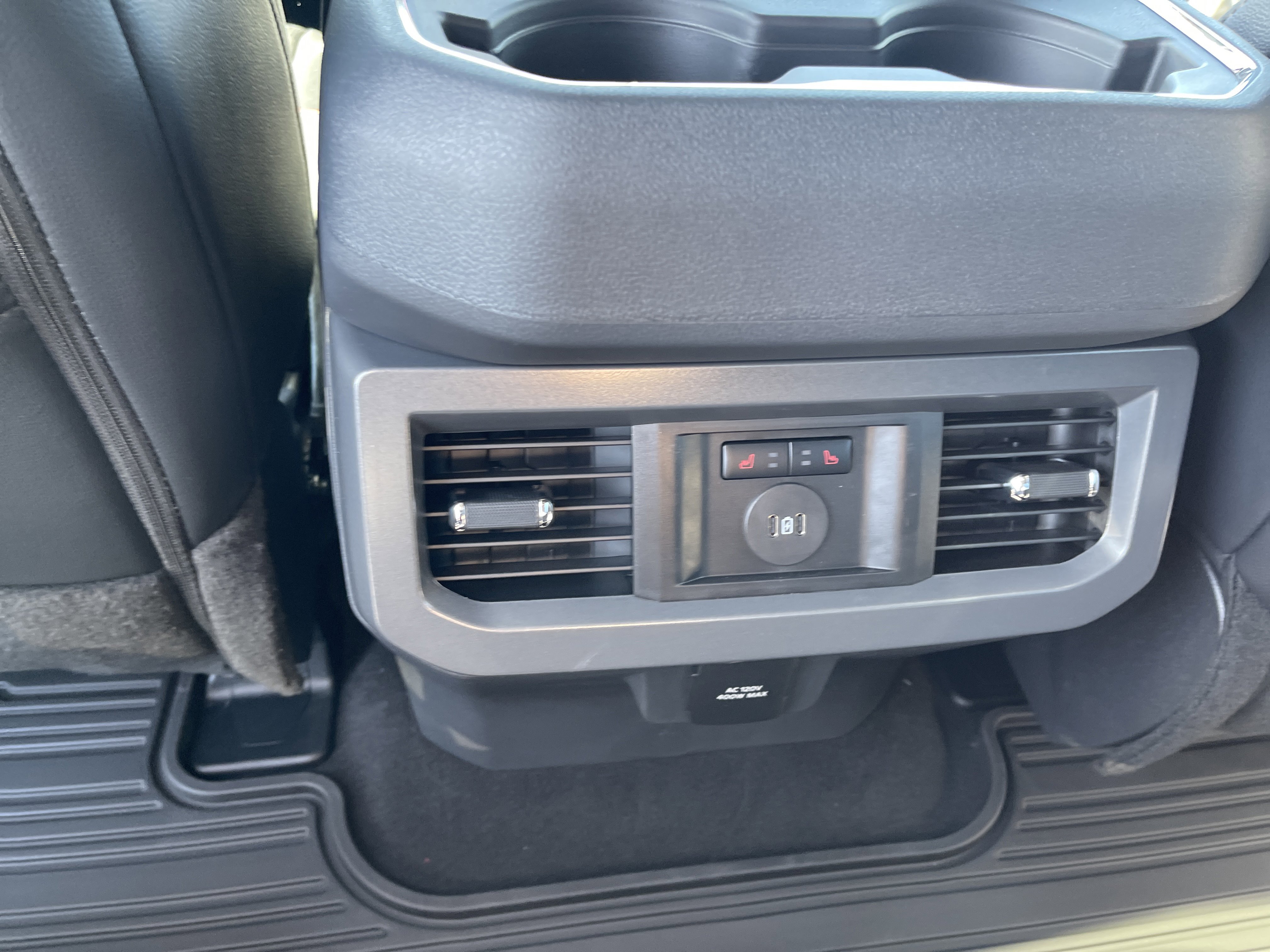 New 2026 Ford F250 Lariat w/ Lariat Ultimate Package image 38