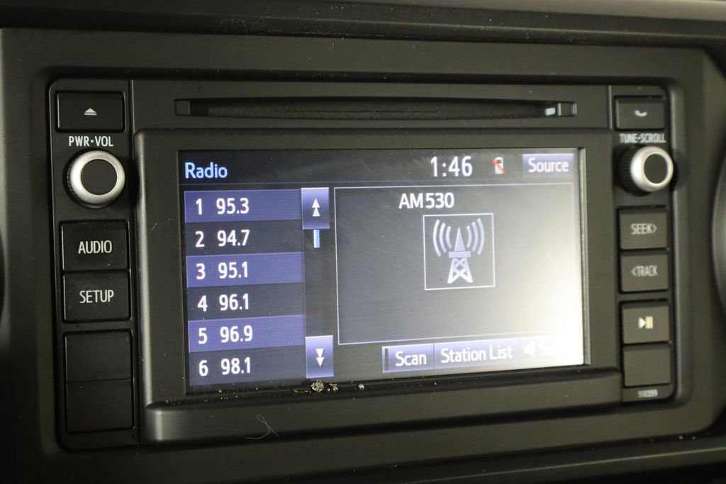 Used 2019 Toyota Tacoma SR w/ SR Convenience Package image 28