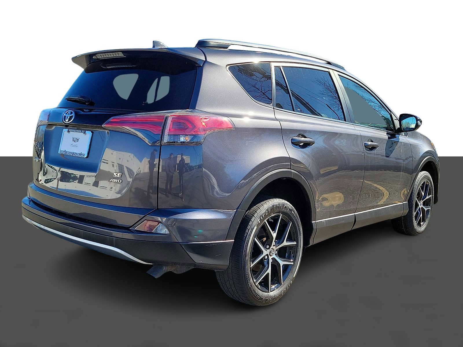 Used 2017 Toyota RAV4 SE image 6