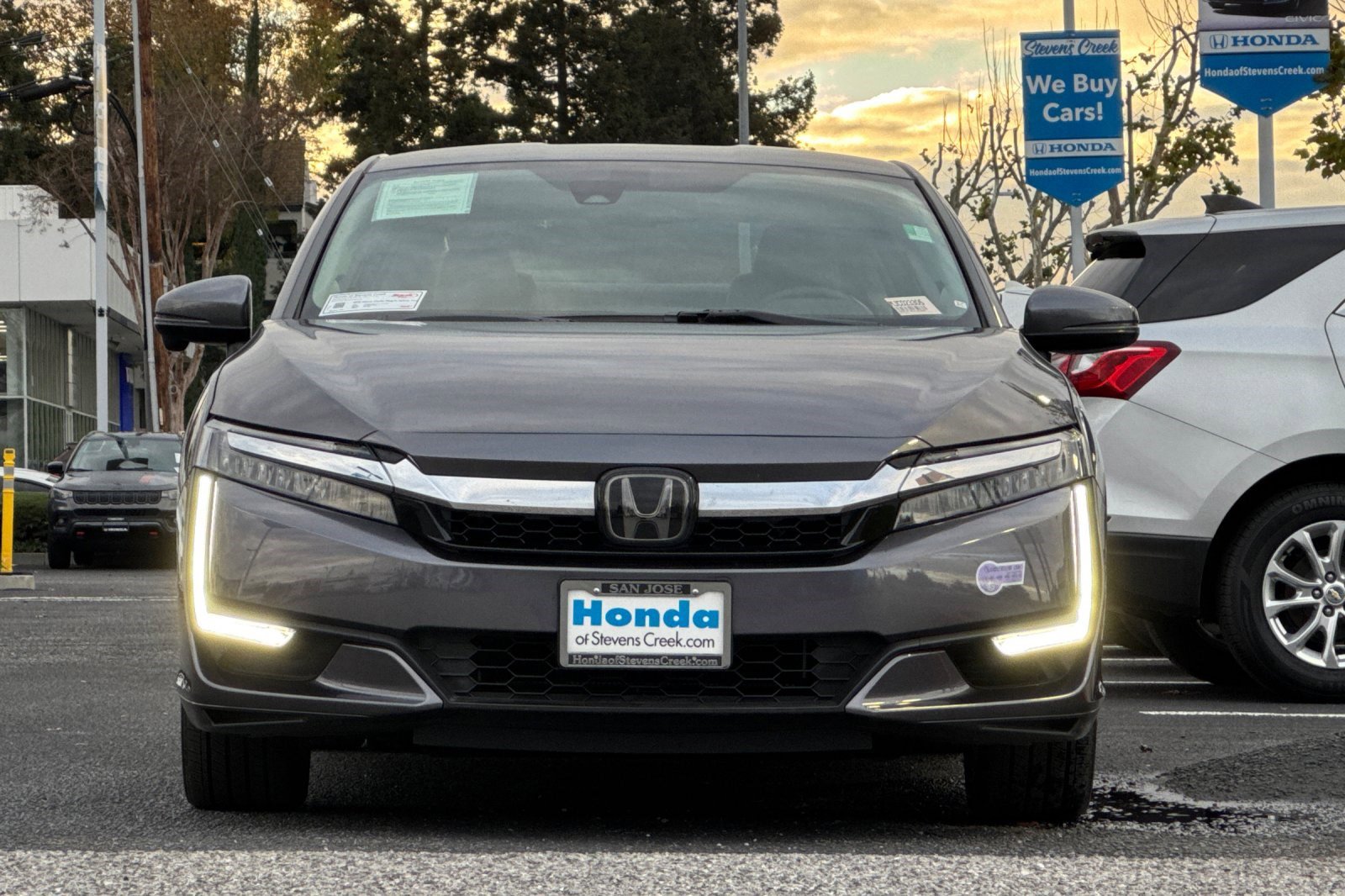 Used 2018 Honda Clarity Touring image 5