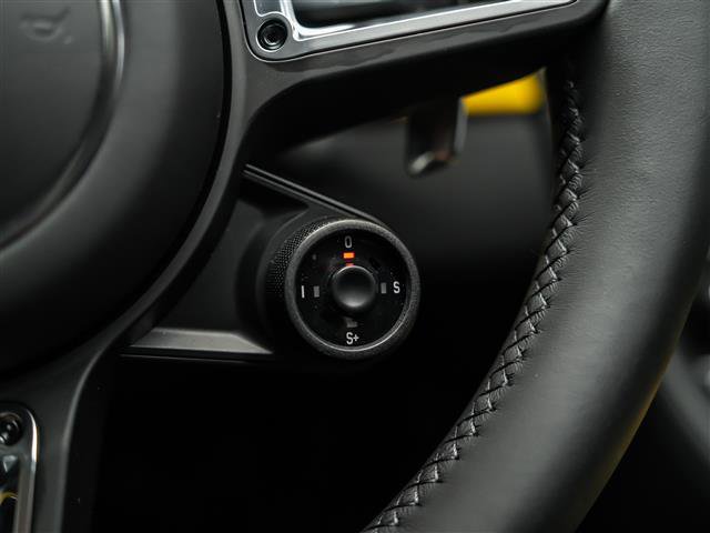 Certified 2025 Porsche 718 Boxster GTS RWD image 30