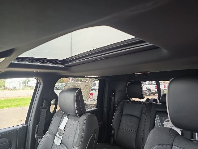 New 2026 RAM 3500 Limited AWD/4WD image 20