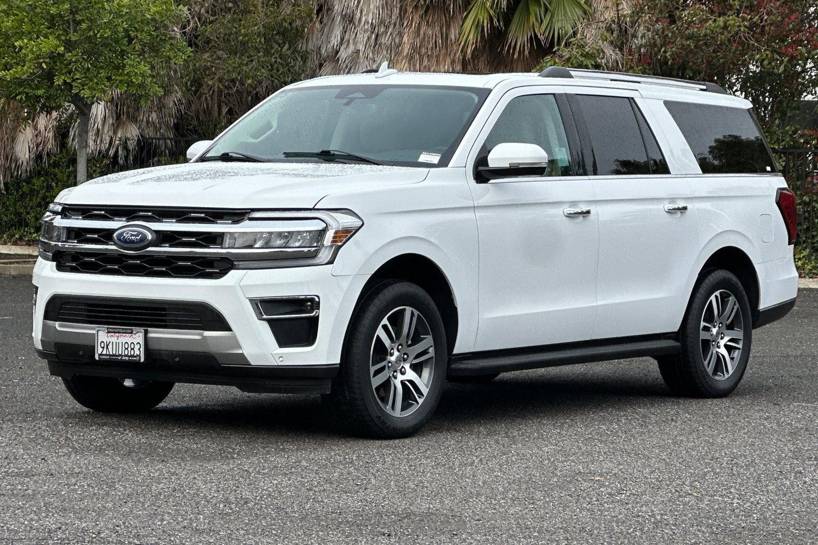 Used 2024 Ford Expedition Max Limited image 7