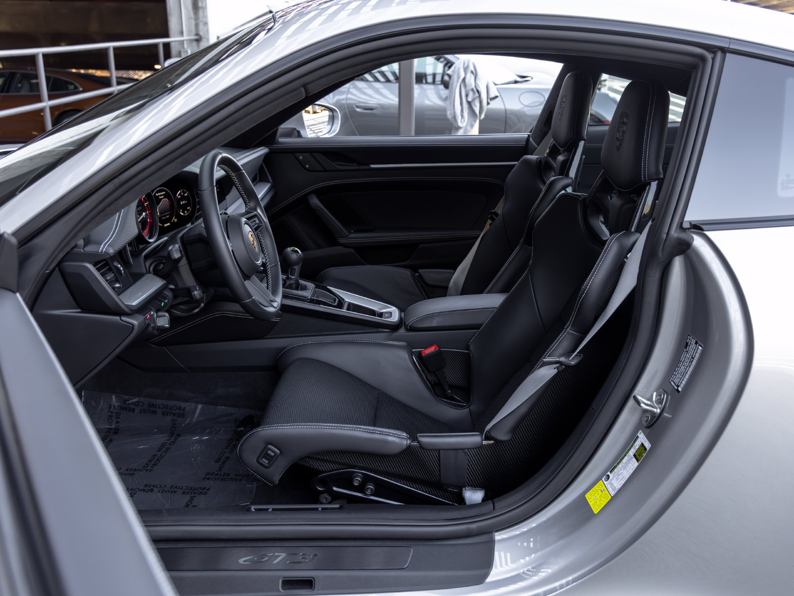 Used 2022 Porsche 911 GT3 RWD image 26