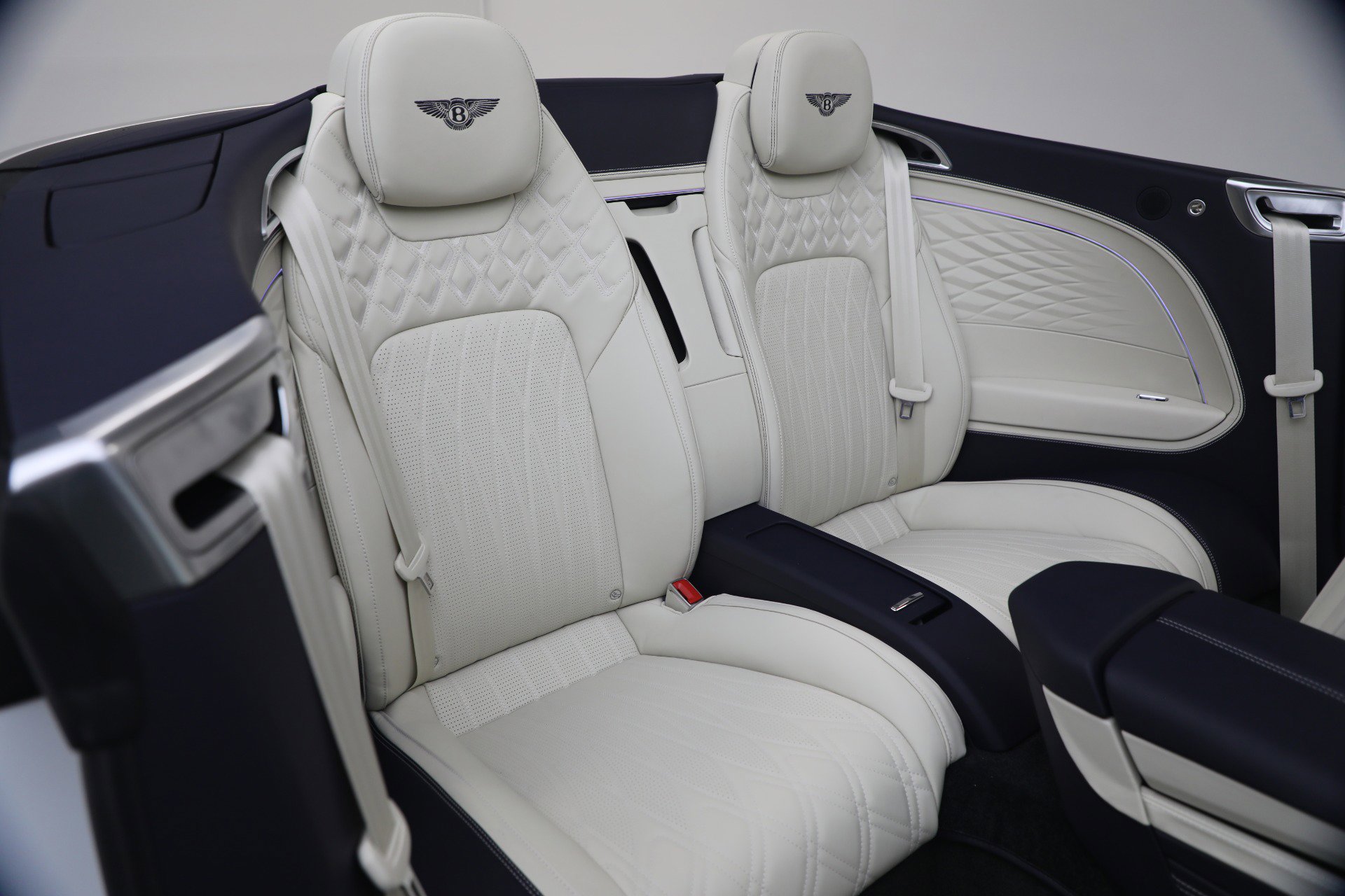 New 2026 Bentley Continental GTC AWD/4WD image 36