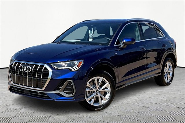 New 2025 Audi Q3 2.0T Premium