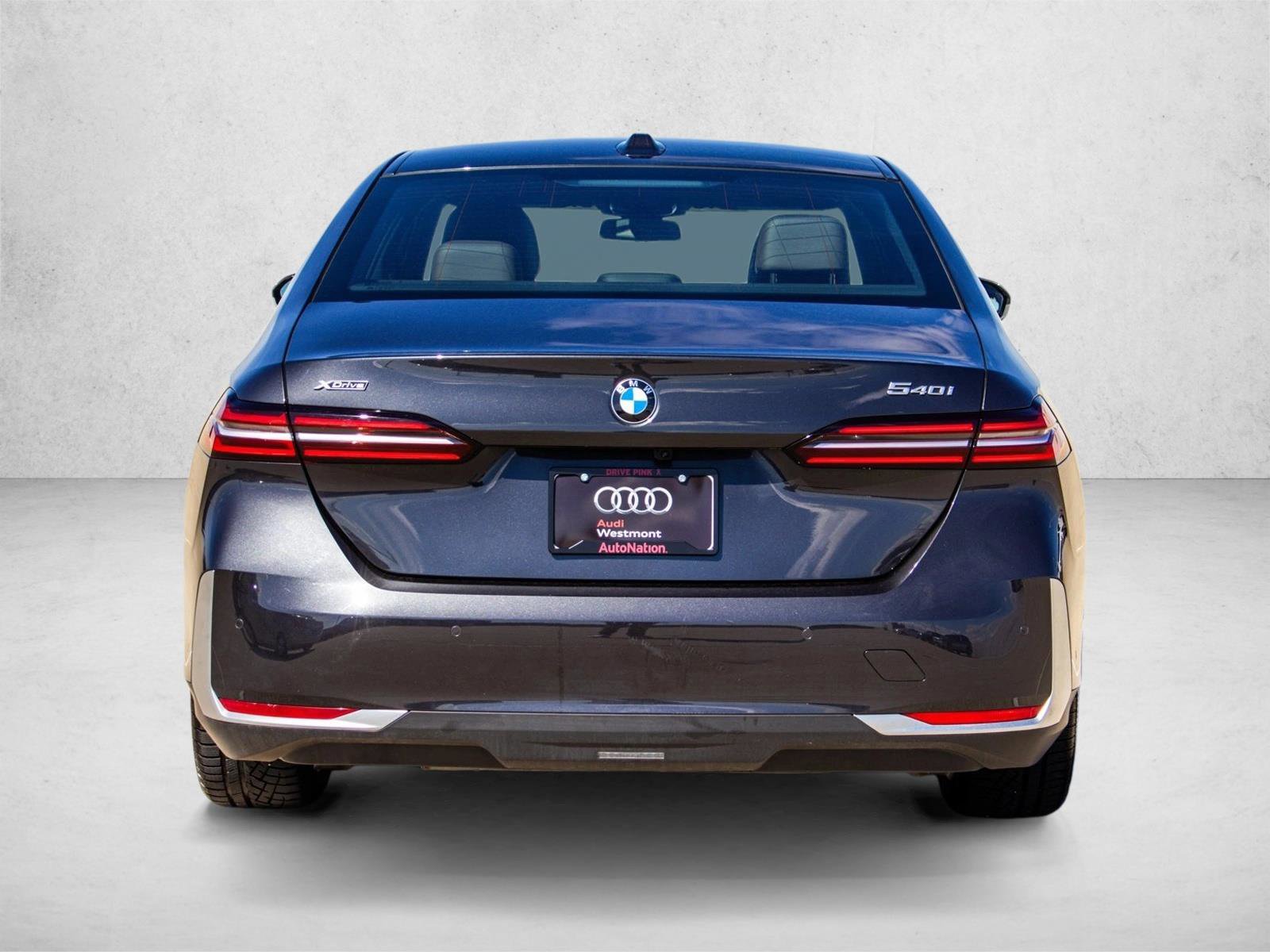 Used 2024 BMW 540i xDrive w/ Premium Package AWD/4WD image 6
