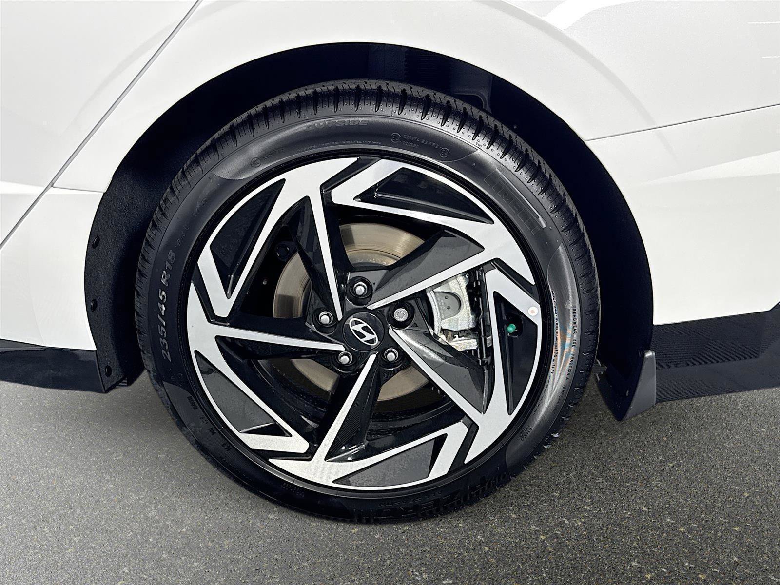 New 2025 Hyundai Sonata SEL FWD image 31