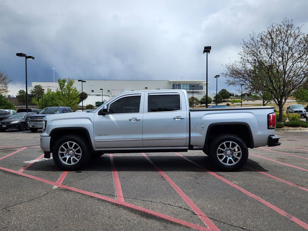 Used 2018 GMC Sierra 1500 Denali AWD/4WD image 2