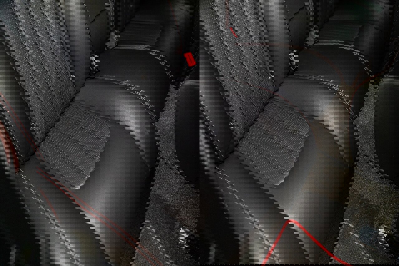 Used 2015 Bentley Continental GT image 47