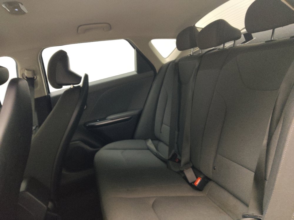Used 2025 Kia K4 FWD image 18
