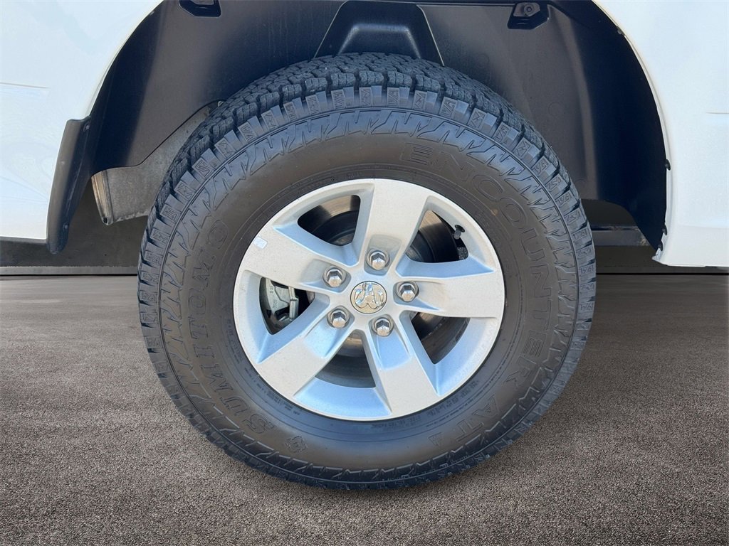 Used 2023 RAM 1500 Classic SLT w/ Trailer & Traction Group image 8