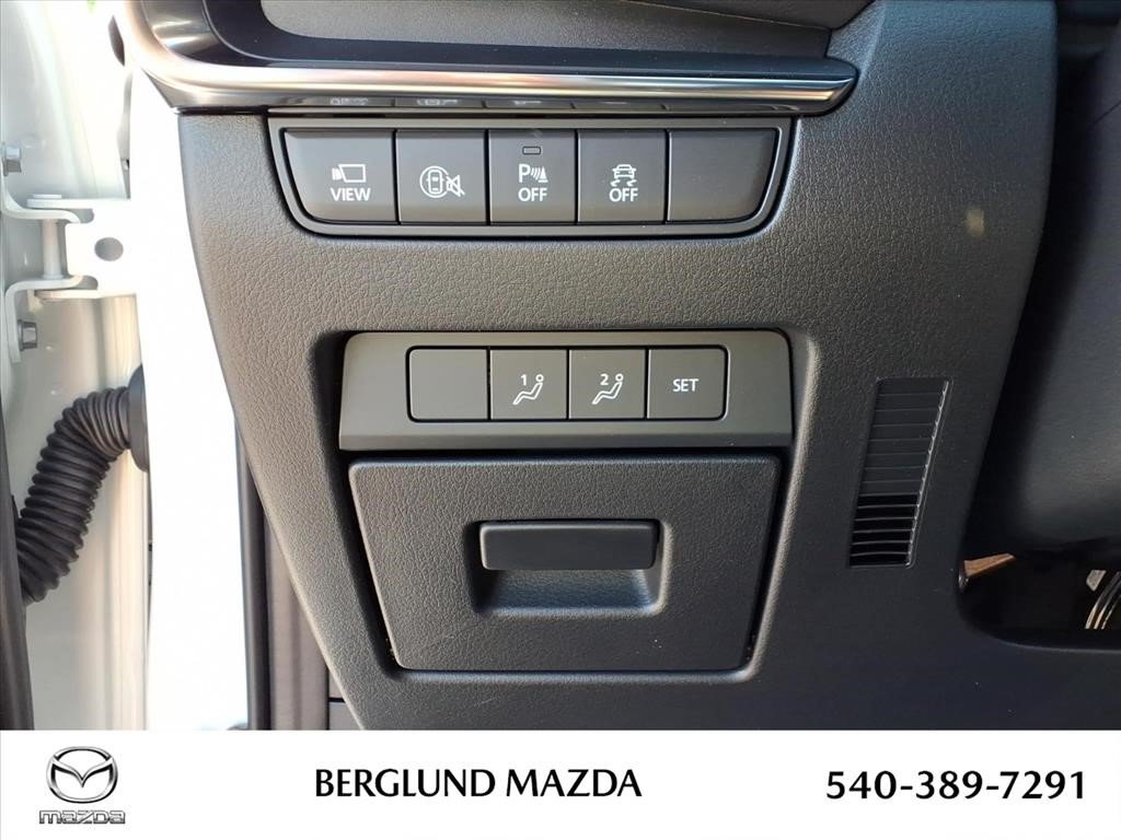 New 2026 MAZDA MAZDA3 Hatchback w/Premium Plus Pkg AWD/4WD image 14