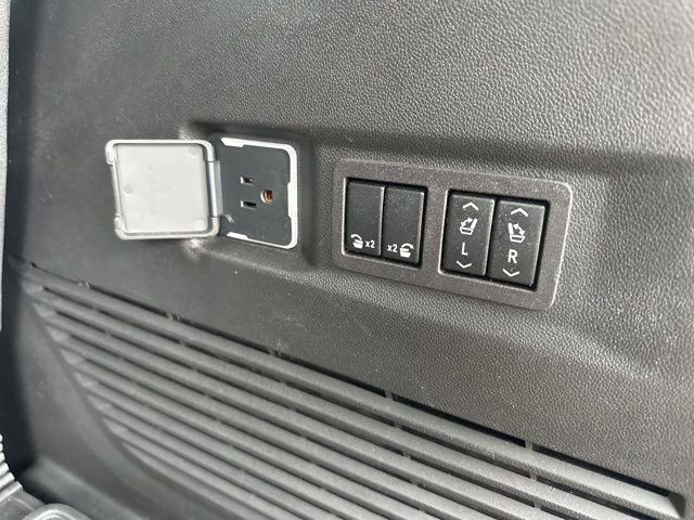 Used 2023 GMC Yukon Denali w/ LPO, Floor Liner Package image 18