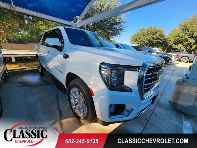 Used 2021 GMC Yukon XL SLT w/ SLT Luxury Plus Package RWD image 1
