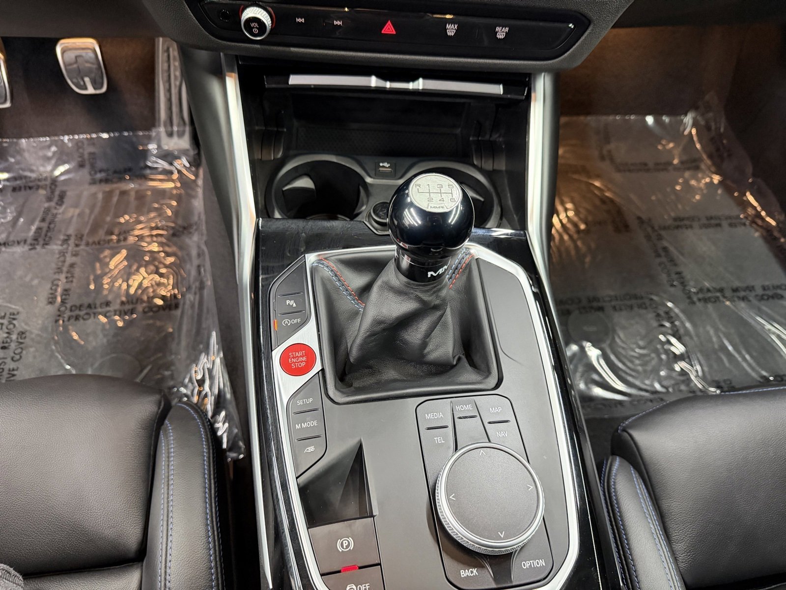 Used 2023 BMW M2 w/ Lighting Package image 13